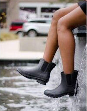 Load image into Gallery viewer, ROMA CHELSEA Rain Boot in Matte Charcoal
