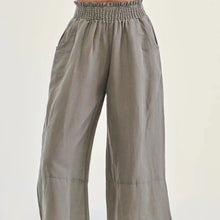 Load image into Gallery viewer, Lyon Pant Khaki Linen/Organic Cotton
